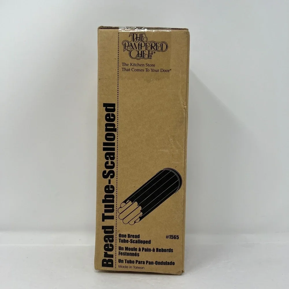 Pampered Chef 9 Inch Scalloped Bread Tube #1565 Metal Baking Tube Recipes